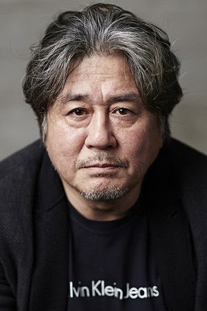 Choi Min-sik photo