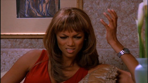 Just Shoot Me!: 3×15