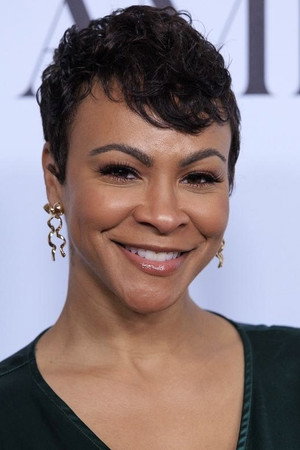 Carly Hughes portrait