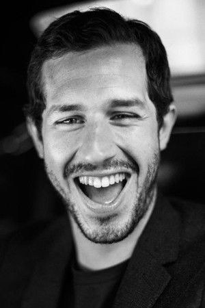 Victor Belmondo photo