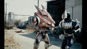 Kamen Rider Ryuki Season 1: Knight's Crisis