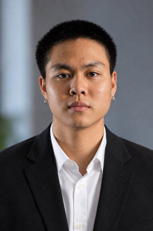 Diễn viên Bùi Thế Dương