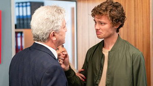EastEnders: 39×162