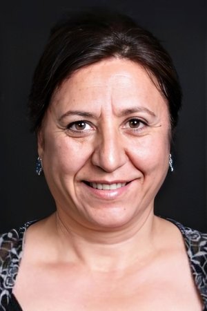 Foto retrato de Nilüfer Kılıçarslan