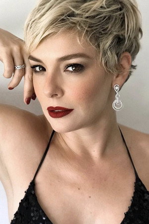 Regiane Alves portrait