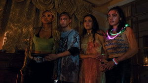 Cuerpos Cuerpos Cuerpos