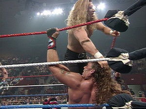 Raw Season 4 :Episode 19  Raw - May. 13, 1996