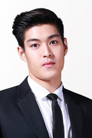Khunnarong Pratesrat portrait