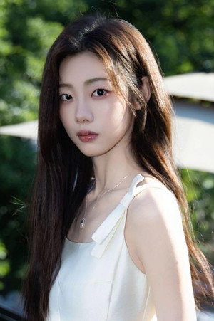 Diễn viên 冯若航