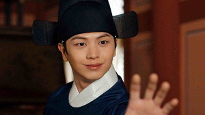 The Haunted Palace: 1×10