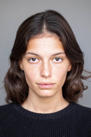 Lia Elalouf portrait