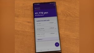 New Service Makes It Easy for International Residents to Open Bank Accounts on Smartphone