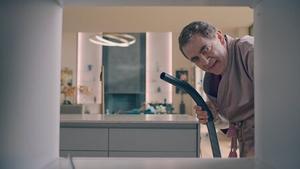 Man Vs Bee Season 1 Episode 5