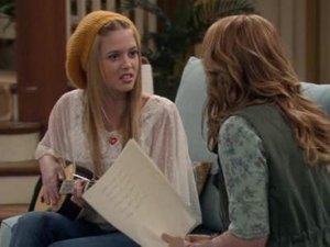 Melissa & Joey S01E24