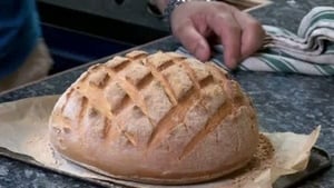 Image Paul Hollywood's Crispy Cob Loaf