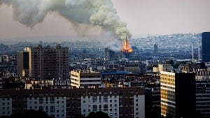 Notre Dame: A Corrida Contra o Fogo