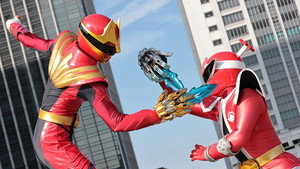No. 1 Sentai Gozyuger: 1×3