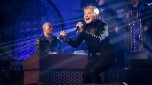 Y’a du monde à messe: 6×2