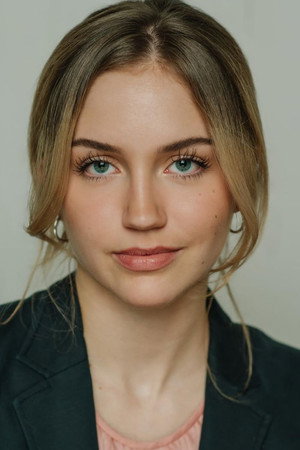 Sabrina Larsen portrait