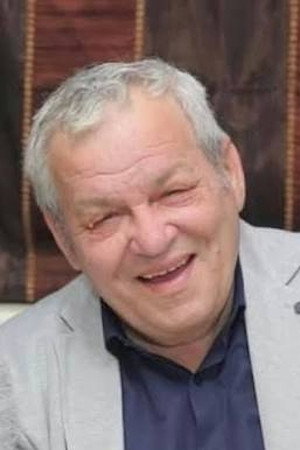 Besnik Çinari