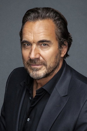 Thorsten Kaye portrait