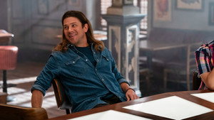 Leverage: Redemption: 2×9, episod online subtitrat