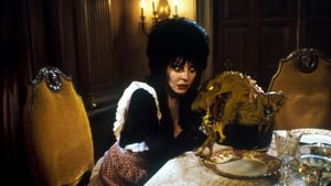 Elvira, la dama de la oscuridad