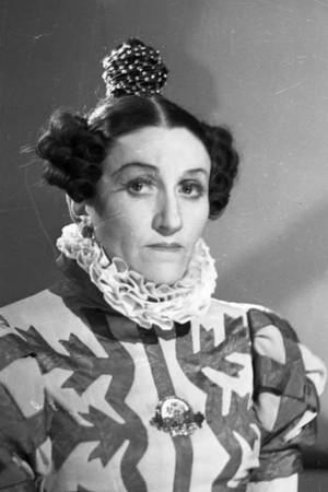 Emiliya Milton portrait