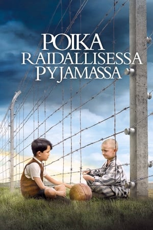 Image Poika raidallisessa pyjamassa