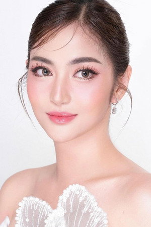 Charlie Dizon portrait