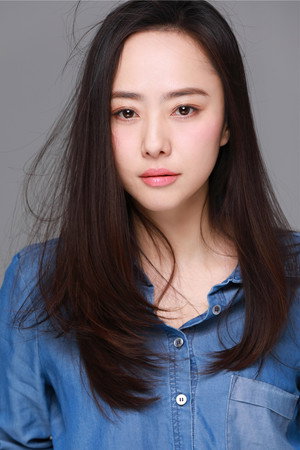 Liu Yuanyuan portrait