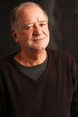 Foto retrato de Marcílio Moraes