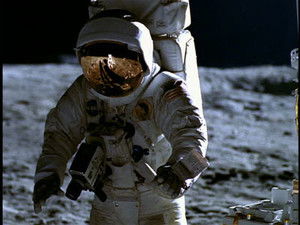 From the Earth to the Moon: 1×7