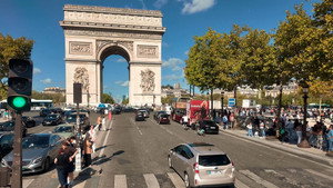 Avenue des Champs-Élysées, Paris, France - Episode 4