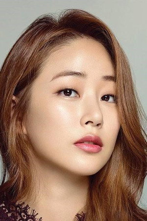 Kim Hyo-jin portrait