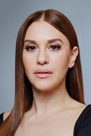 Evrim Alasya portrait