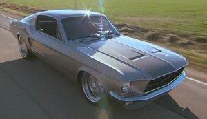 Rides Fast Forward Fastback