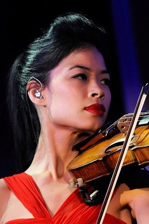 Vanessa-Mae portrait