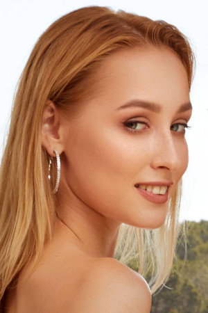 Kelly Collins portrait