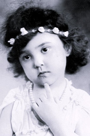 Miriam Battista portrait