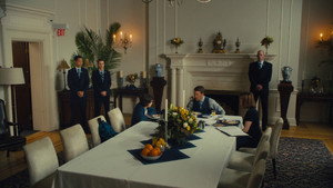 Max 2: White House Hero (2017) Subtitle Indonesia