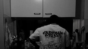 biarkan aku ganti