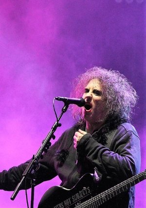 The Cure Aux Viellies Charrues 2012