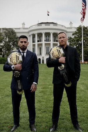 Ilia Topuria Vs Justin Gaethje 6