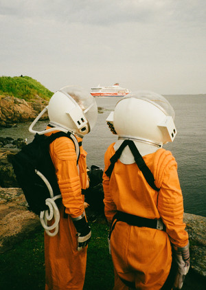 Tukevasti maan pinnalla