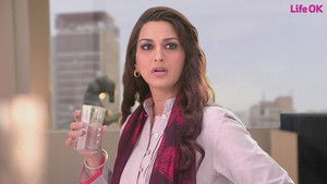 Shobha Accepts Vikram's Task