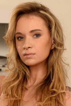 Angel Piaff portrait