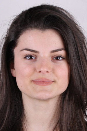 Ftesa Hazrolli portrait