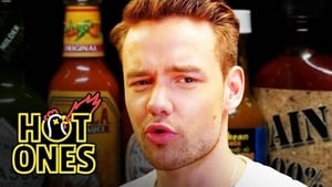 Image Liam Payne Gets Cocky Eating Spicy Wings