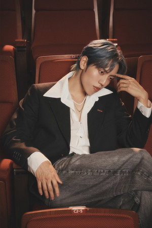 Jang Dong-woo portrait